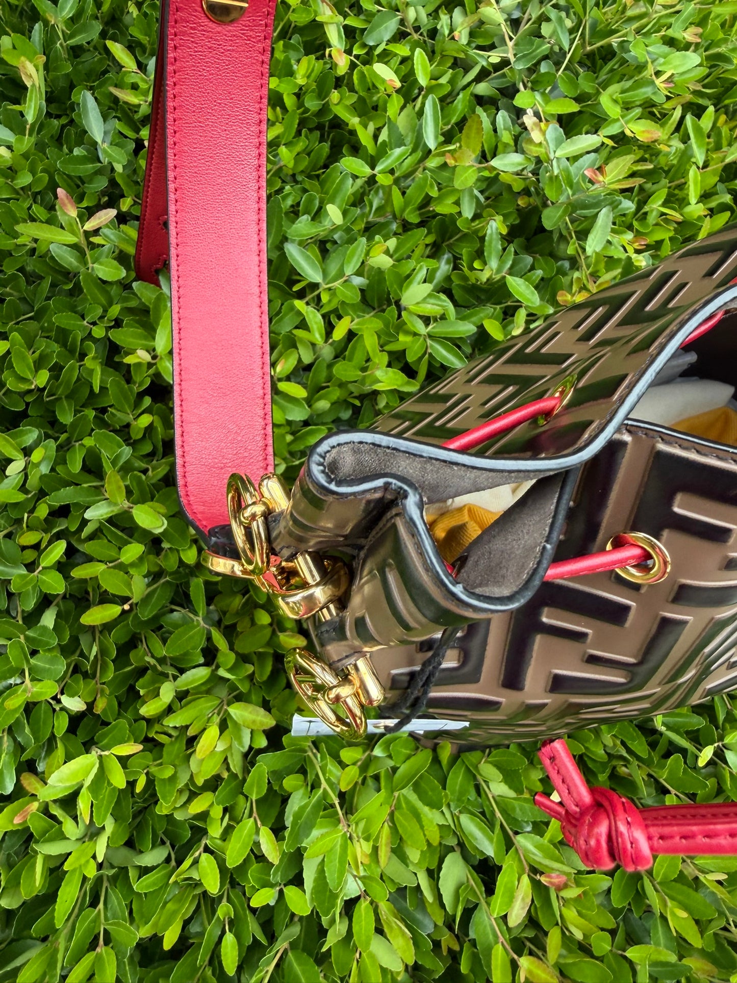 Fendi Mon Tresor Bucket Bag – Bi-Color Cherry Red