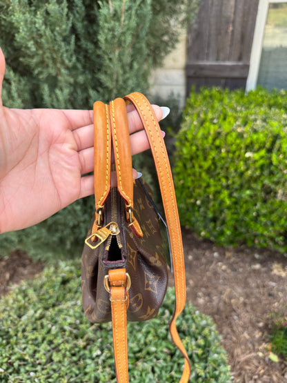 Louis Vuitton Nano Turenne