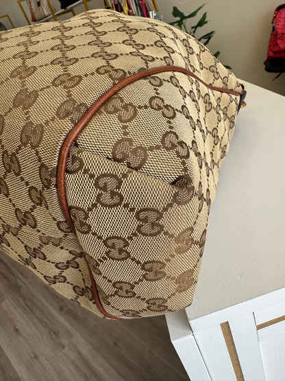 Gucci GG Hobo Bag in Classic Monogram Canvas