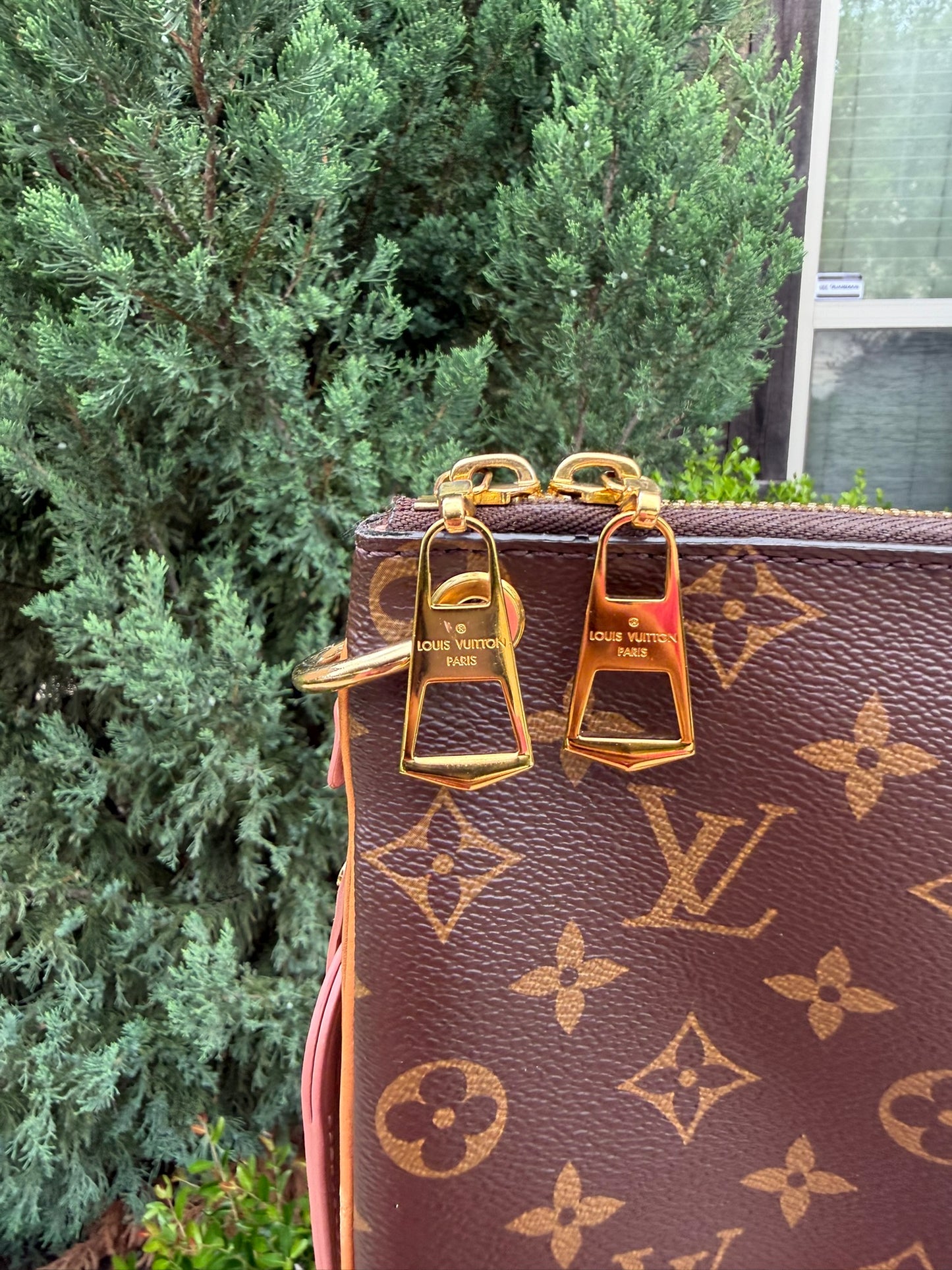 Louis Vuitton Loretta – Monogram Canvas Vieux Rose