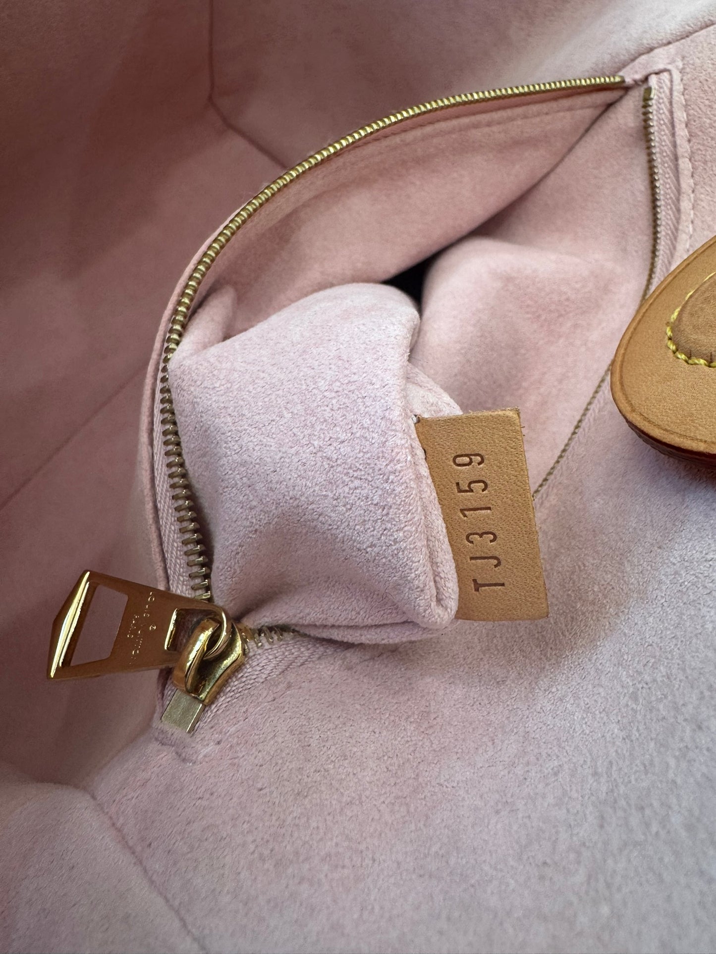 Louis Vuitton Propriano in Damier Azur Canvas