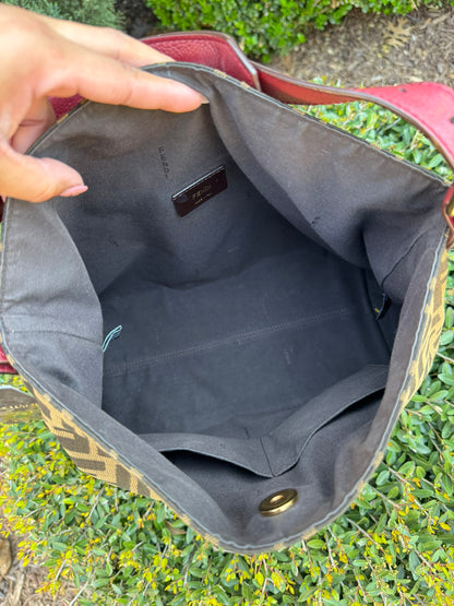 Fendi Piccola Hobo in Pink