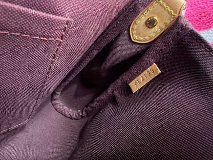 Louis Vuitton Favorite MM – Monogram Canvas