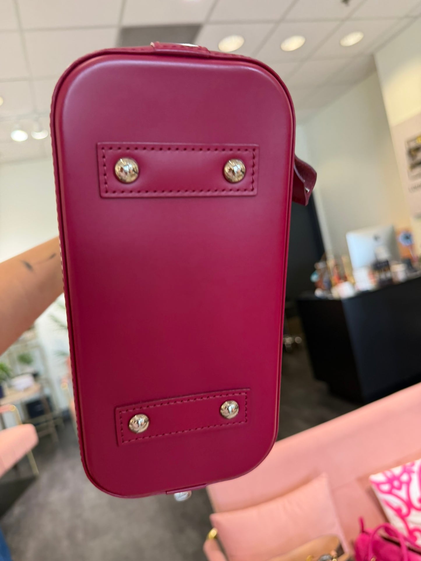 Louis Vuitton Alma BB – Epi Leather Fuchsia