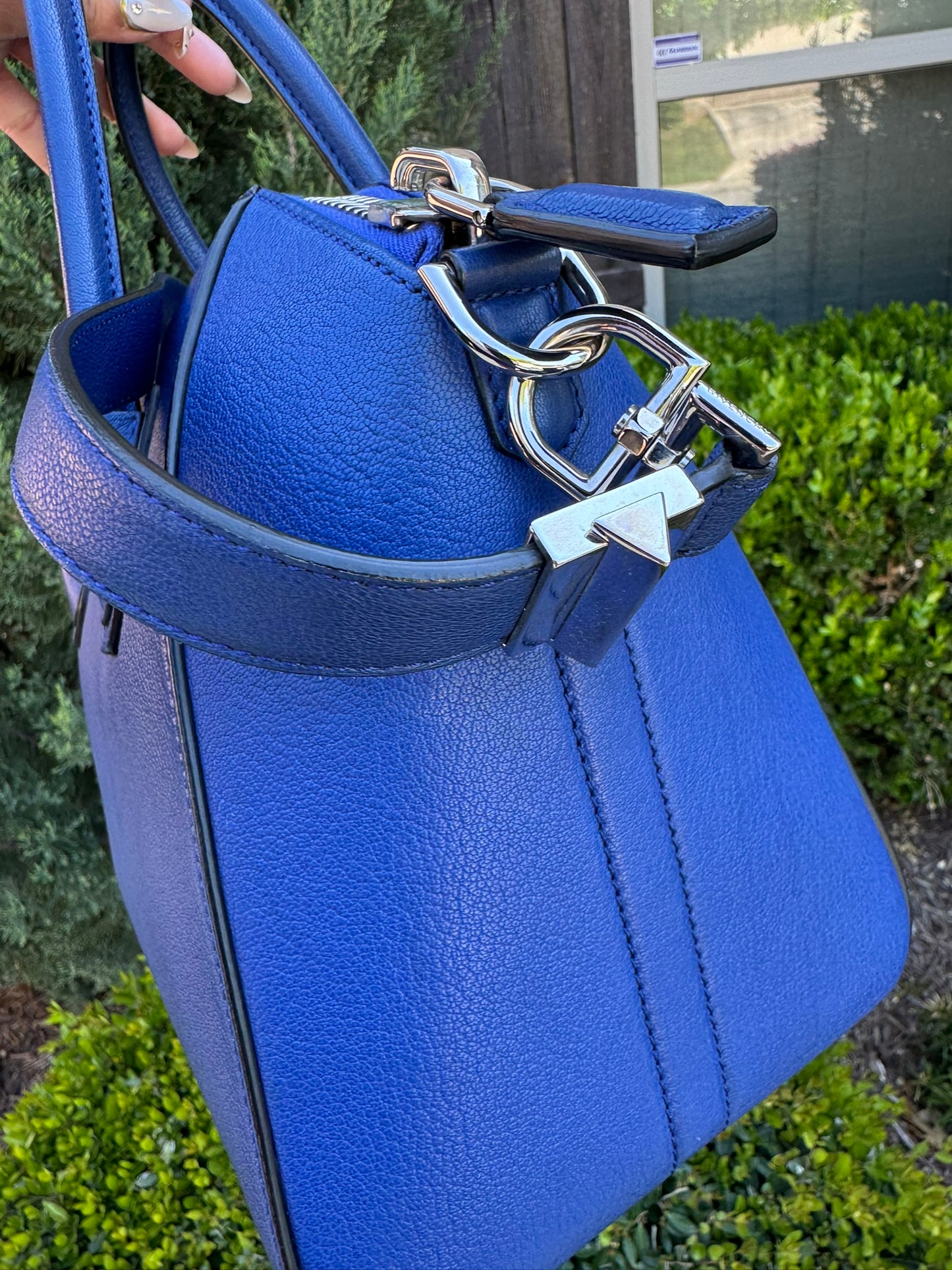 Givenchy Antigona in Blue Leather