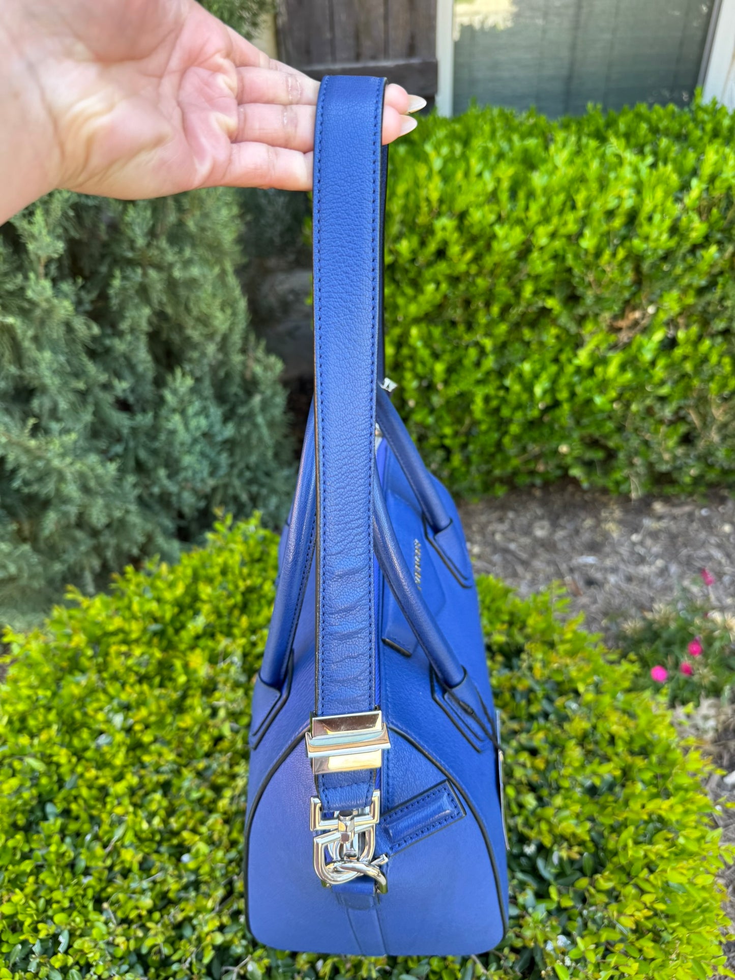 Givenchy Antigona in Blue Leather