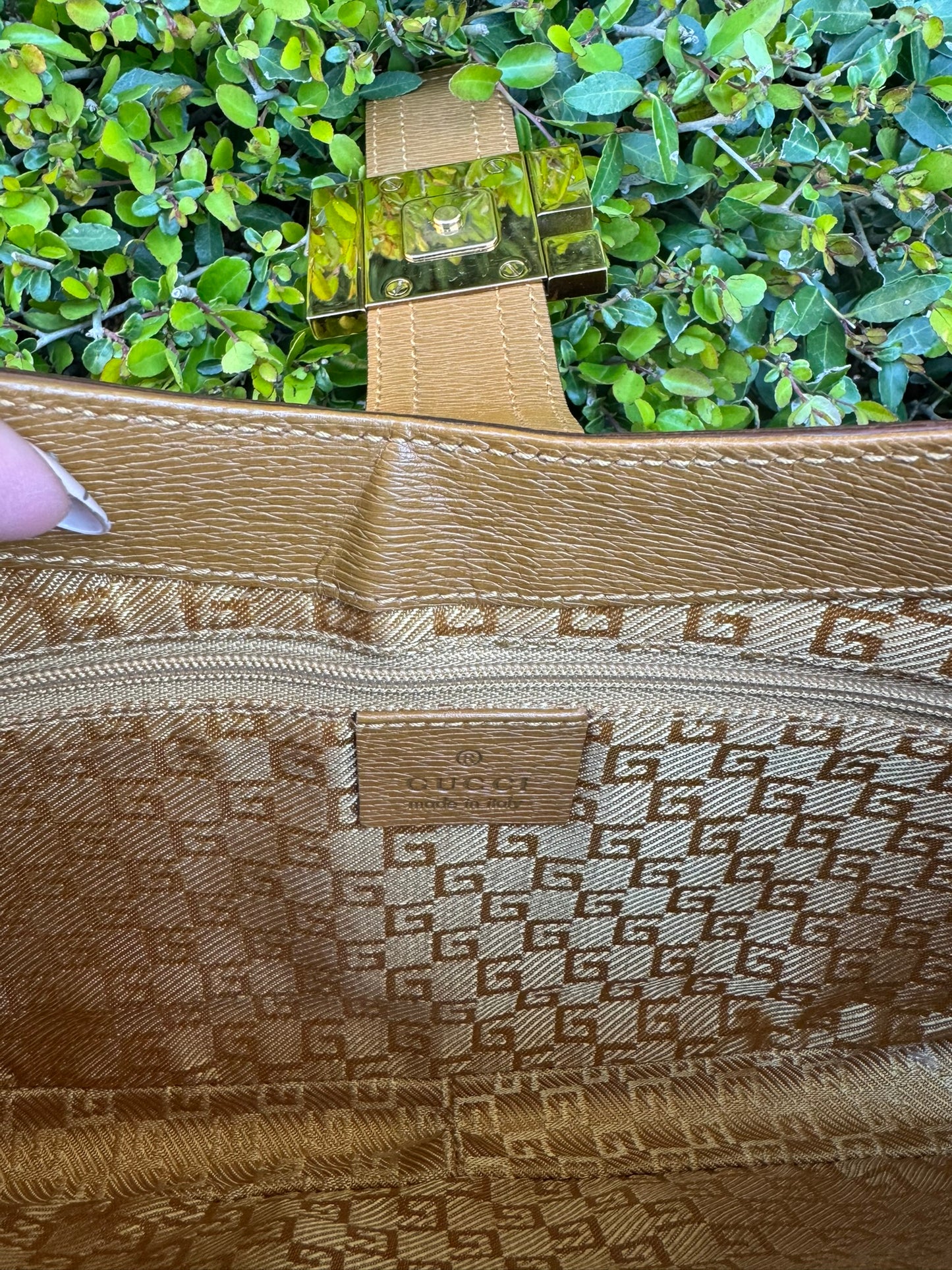 Gucci Vintage G Buckle Shoulder Bag