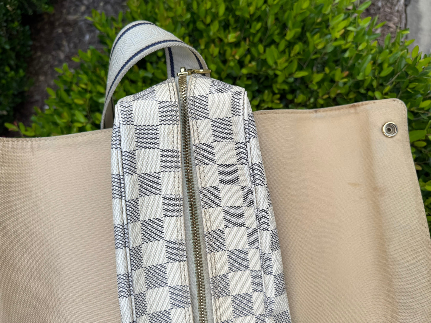 Louis Vuitton Naviglio in Damier Azur Canvas