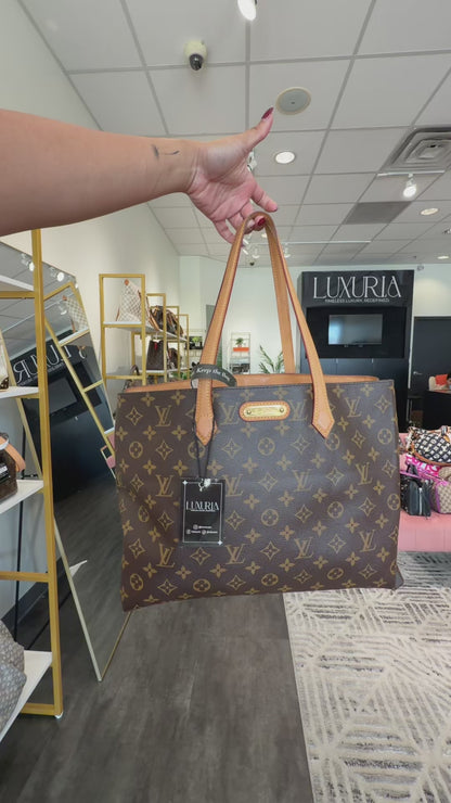 Louis Vuitton Wilshire MM – Monogram Canvas