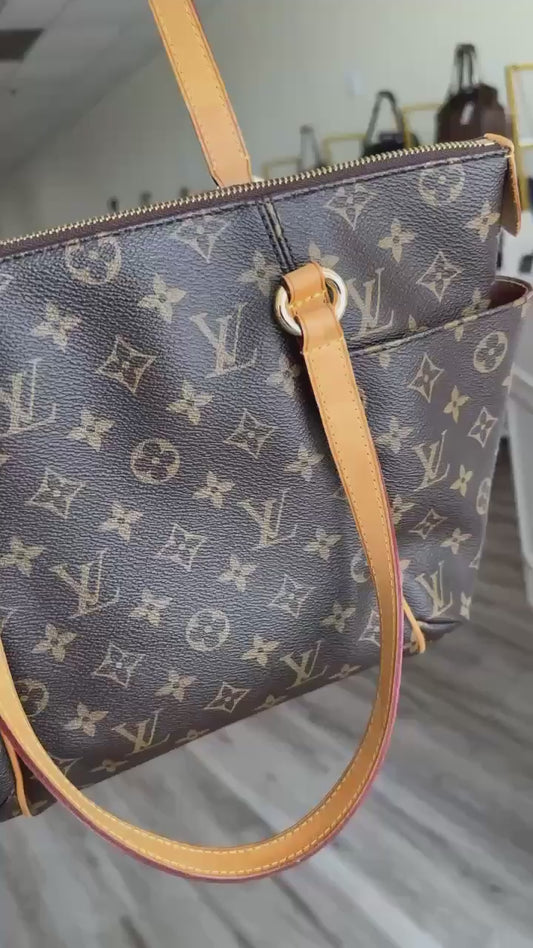 Louis Vuitton Totally PM