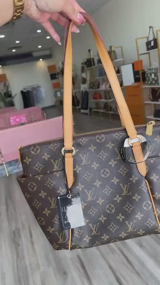 Louis Vuitton Totally PM